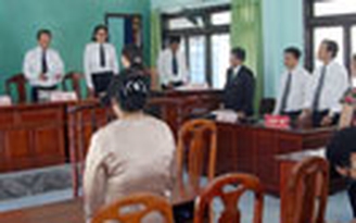 Vụ án trộm dê xử tới lần thứ 10 vẫn hoãn